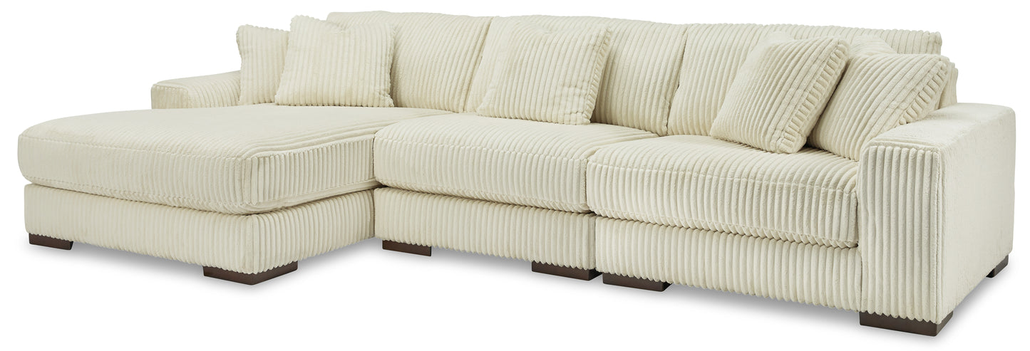 Lindyn 3 piece Sectional With Chaise