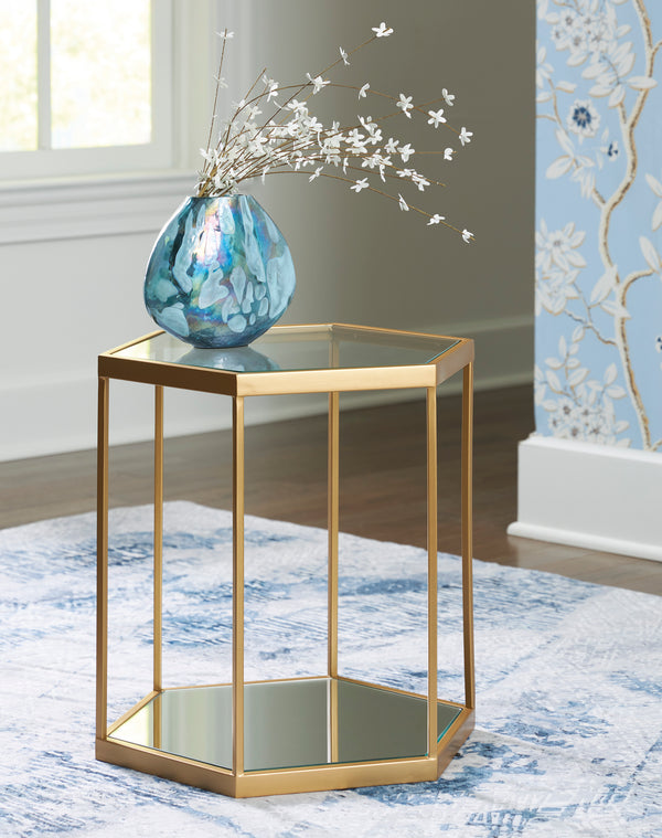 Veerwick Accent Cocktail Table
