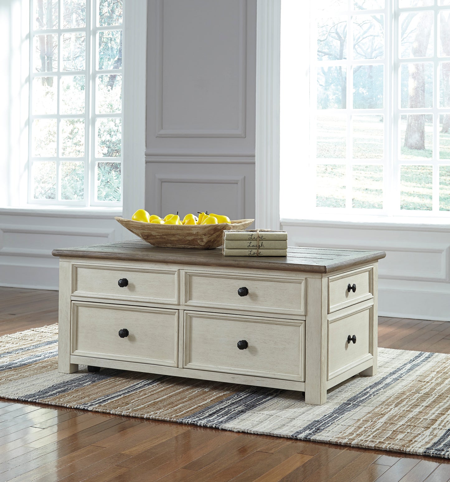 Bolanburg Lift Top Cocktail Table