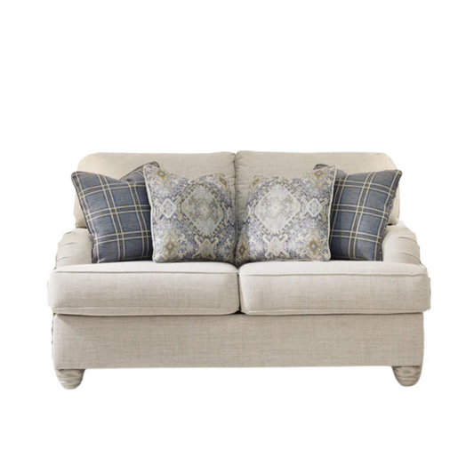 Traemore Loveseat